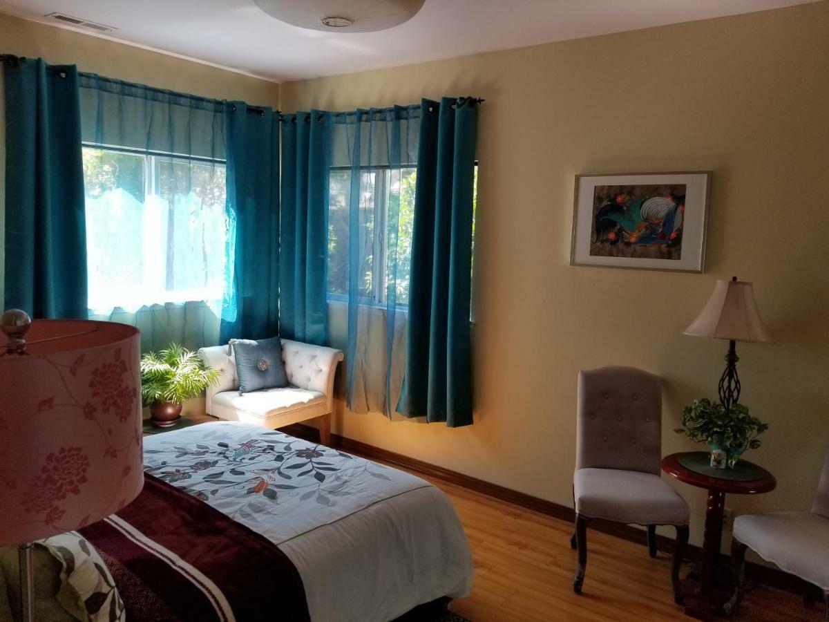 Holiday home Luxury 2br/1ba Oasis In Ca *