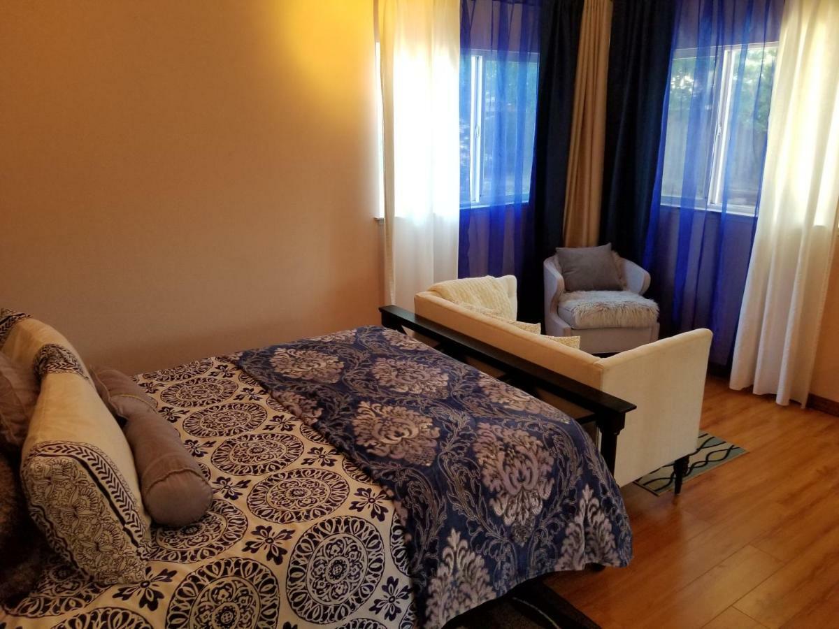 Luxury 2br/1ba Oasis In Ca Holiday home