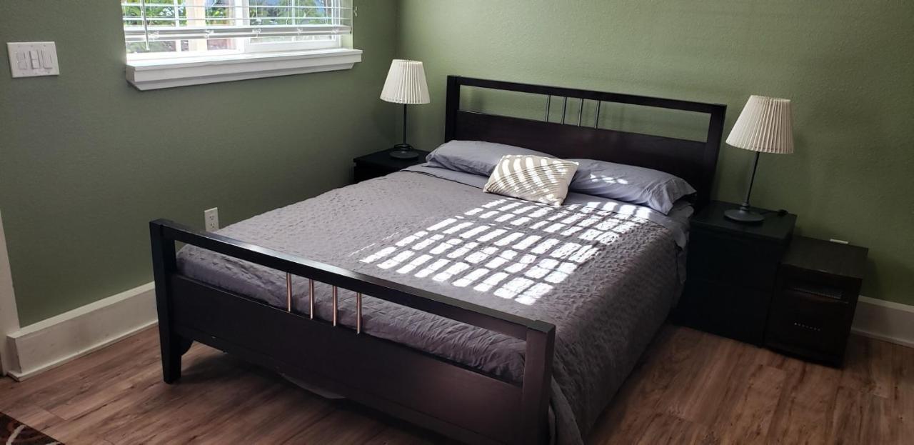South Bay - Burbank Holiday home *