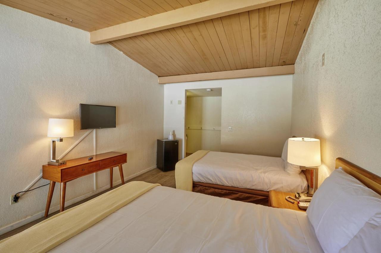 Motel Ez 8 Ii San Jose