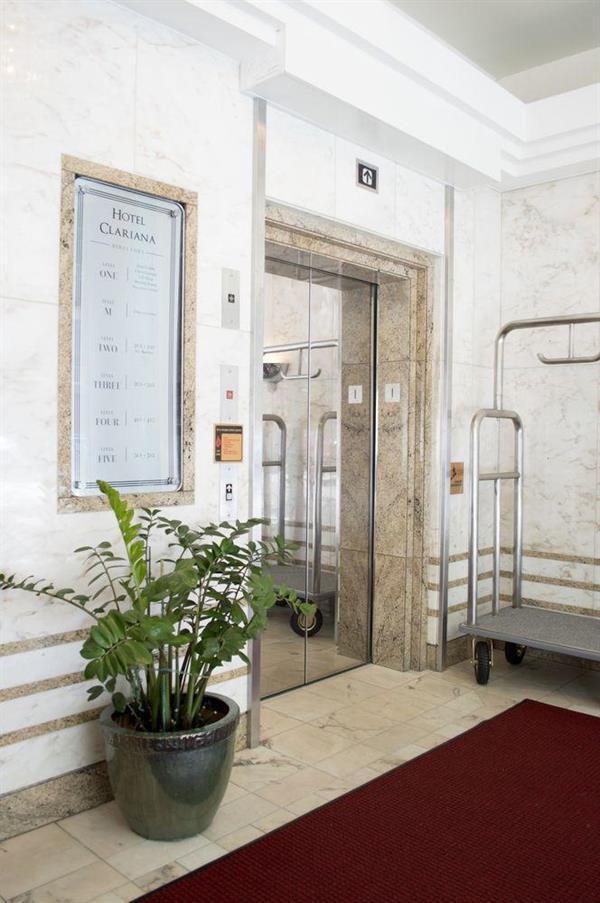 Clariana Hotel