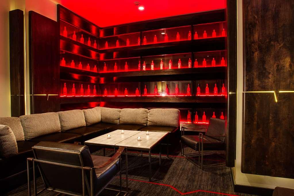 Valencia Santana Row Hotel