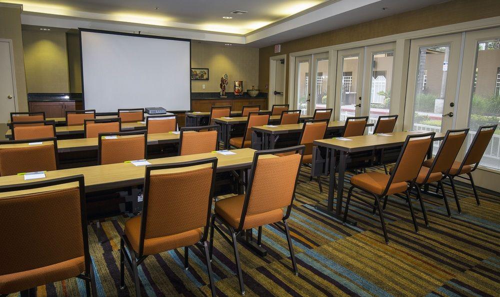 Fairfield And By Marriott Airport 3* San Jose