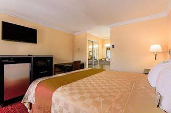 Surestay By Western Airport 3* San Jose
