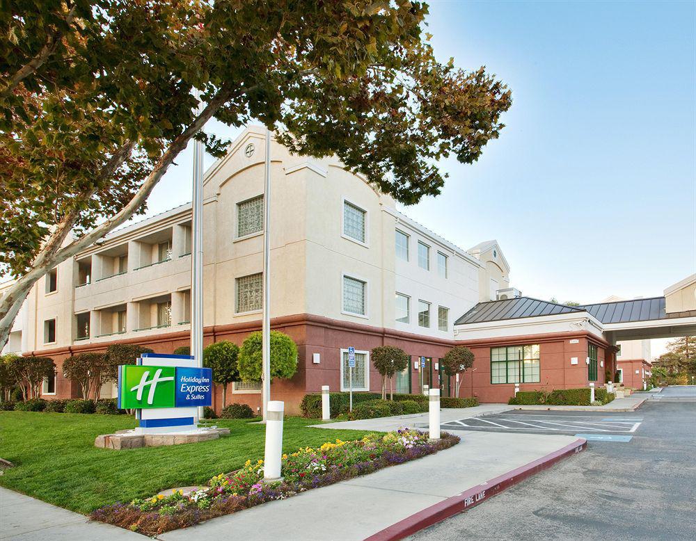 Hotel Country & By Radisson, International Airport, Ca