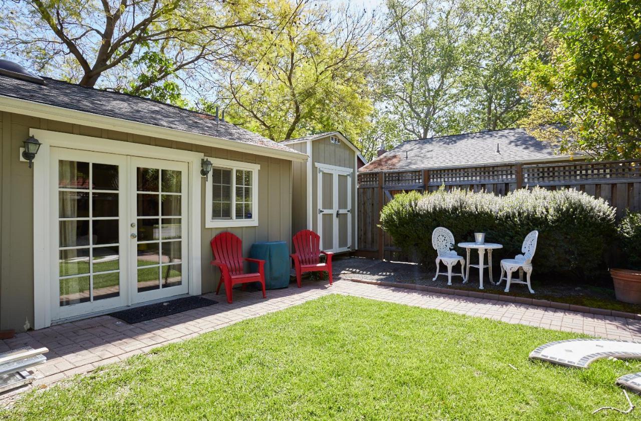 Willow Glen Private - 1 Queen Bed And 1 Queen Inflatable Guest house *
