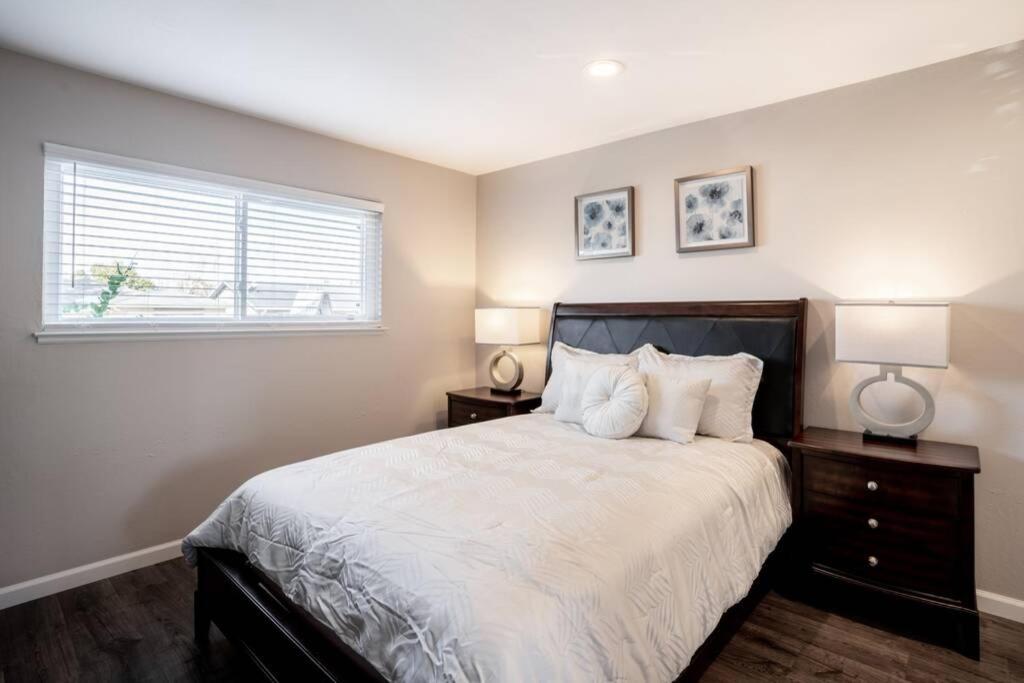 Luxury Near Oakridge Mall For Vacation/work Apartment San Jose