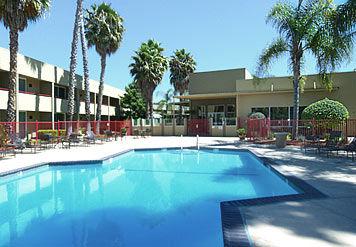 Hotel Fairfield And By Marriott Airport