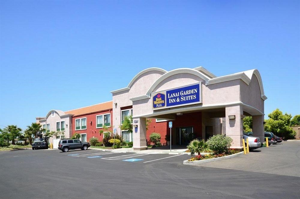 Western Lanai Garden & San Jose
