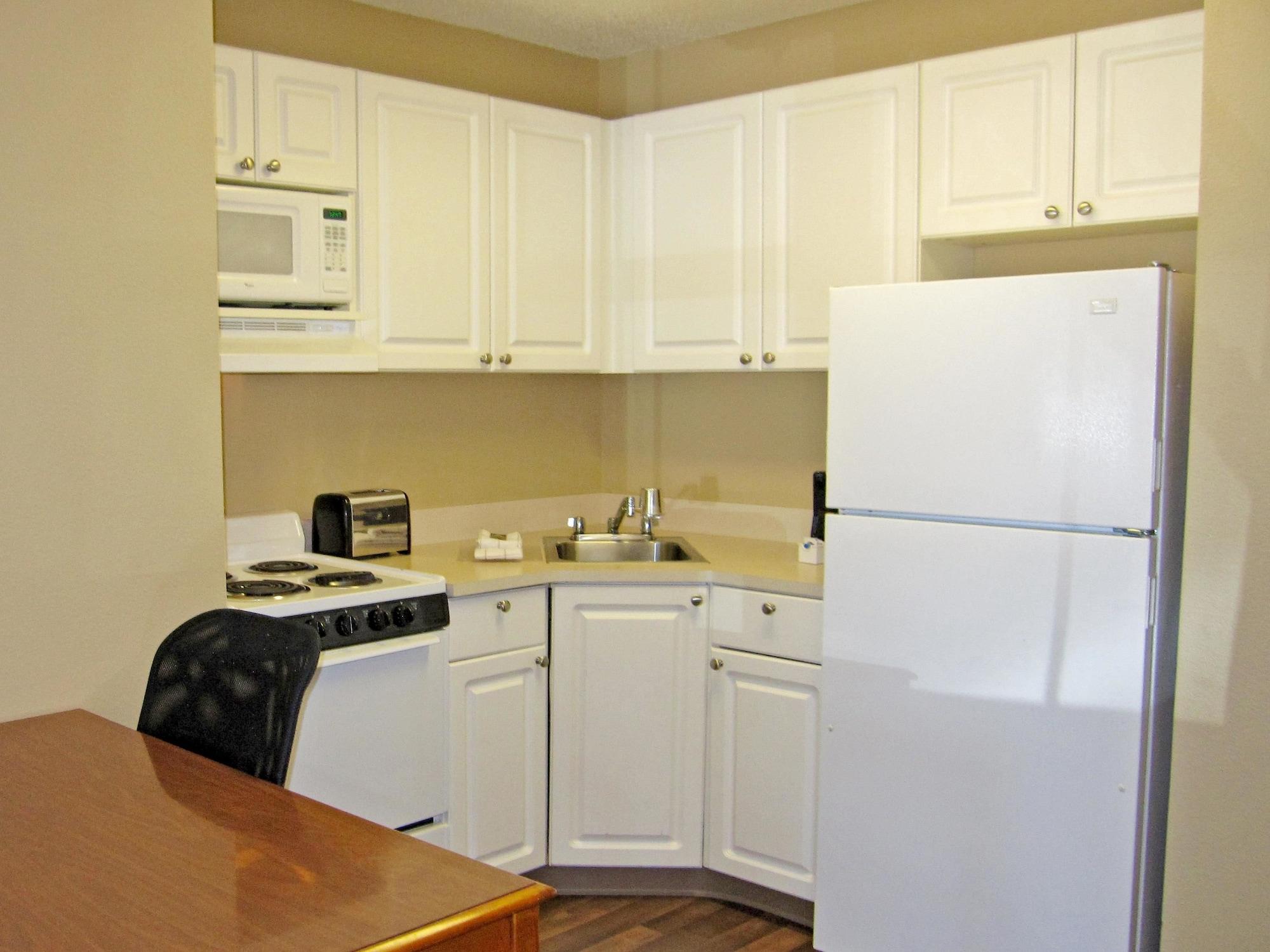 Extended America - - Edenvale - South