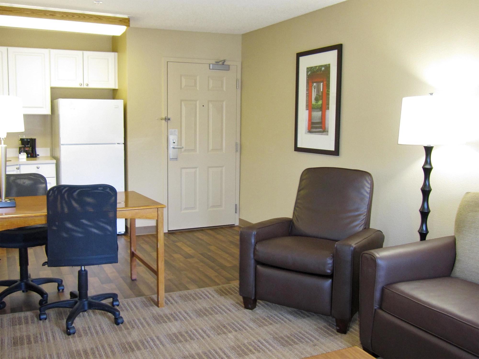 Extended America - - Edenvale - South