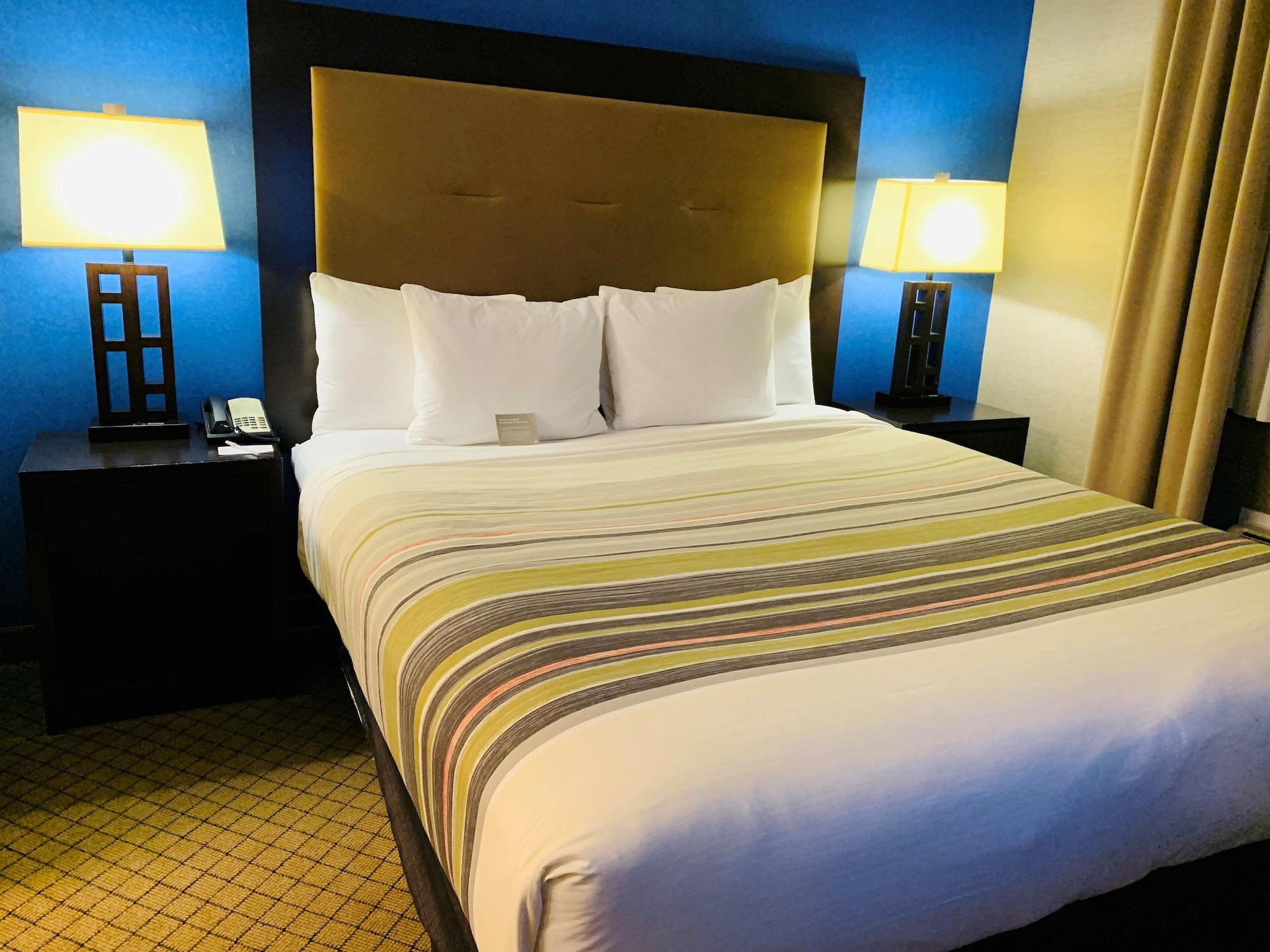 Country & By Radisson, International Airport, Ca Hotel 3*