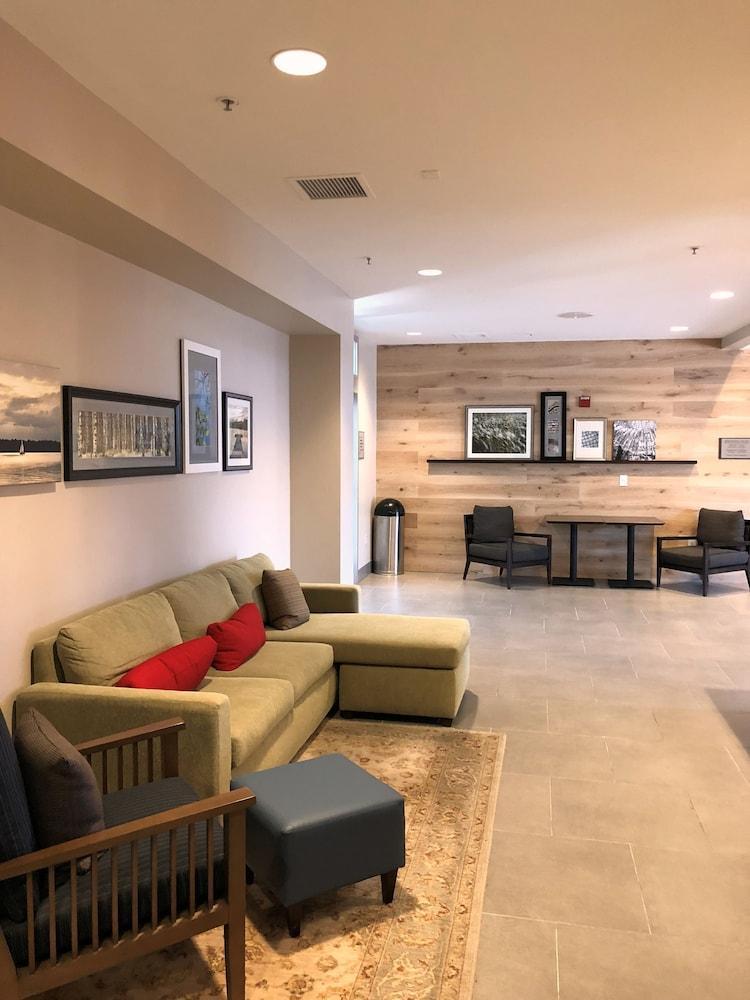 Hotel Country & By Radisson, International Airport, Ca San Jose