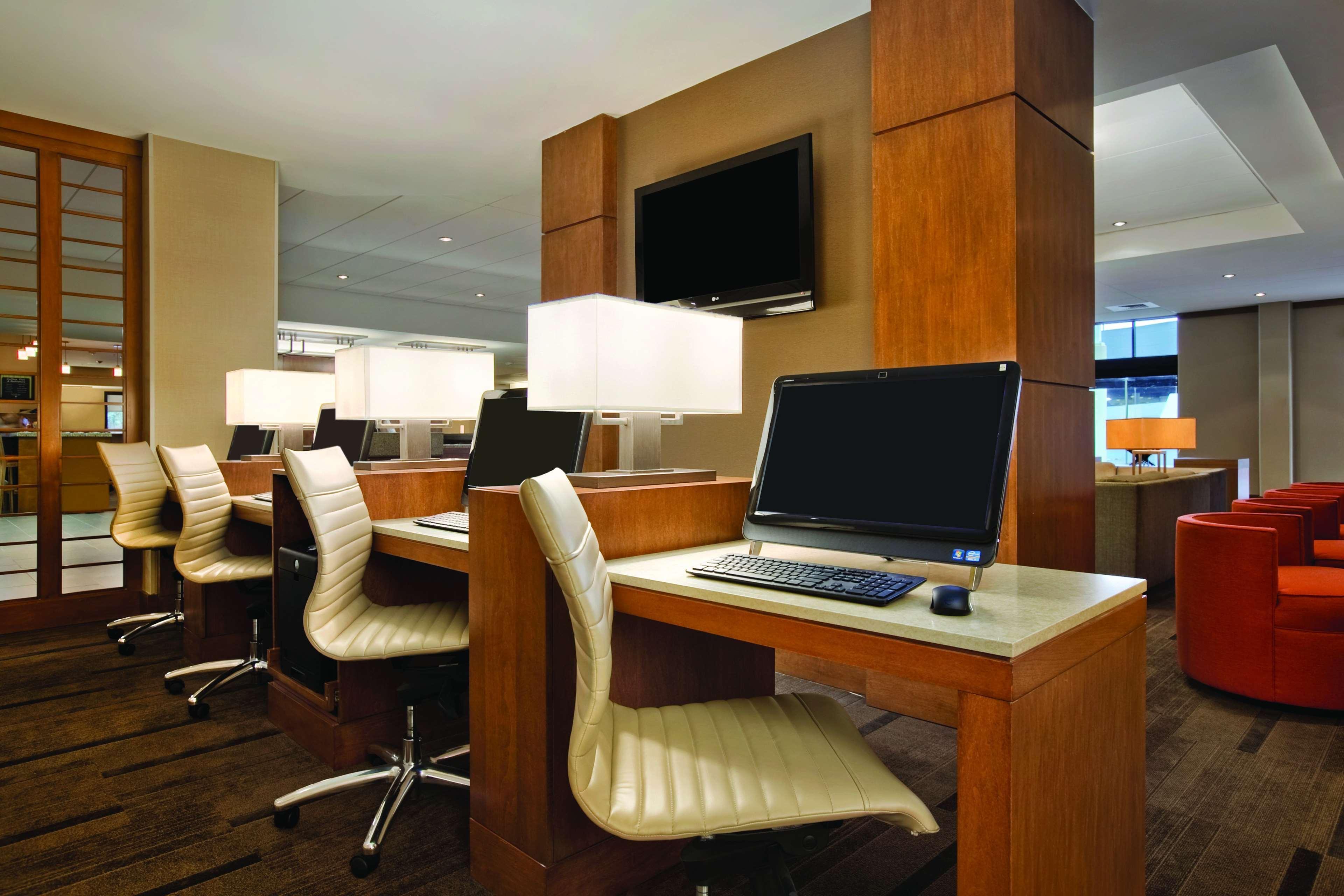 Hotel Hyatt Place San Jose, Downtown 3*