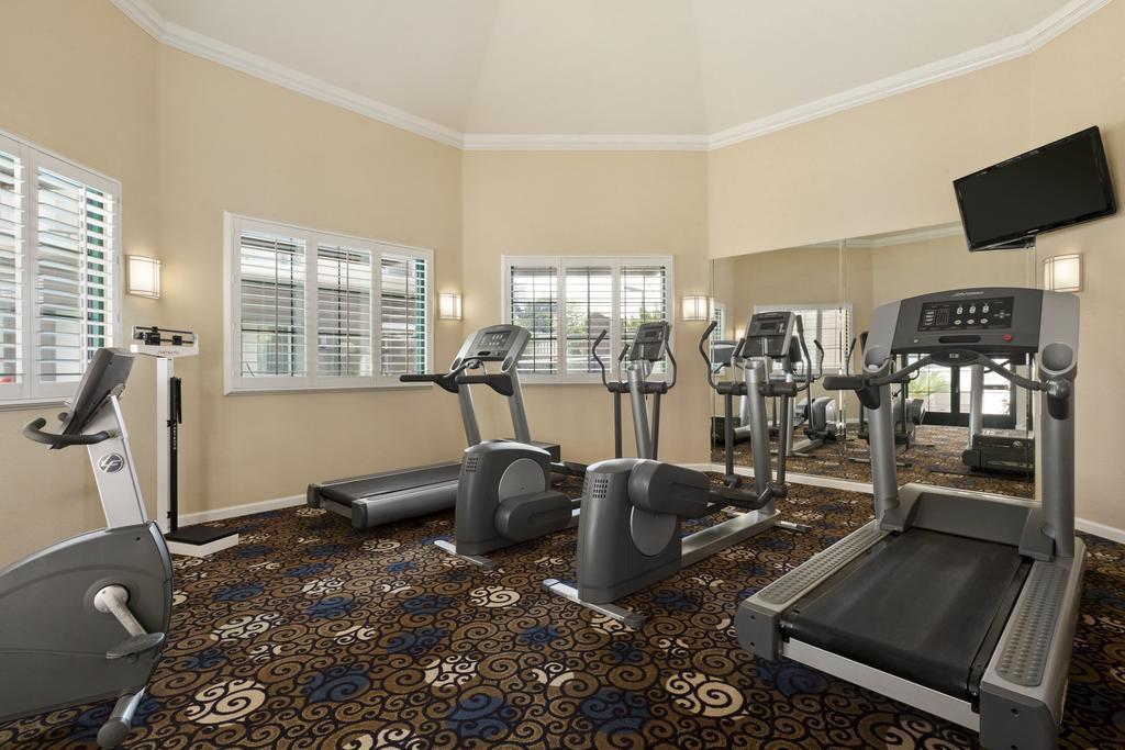 Country & By Radisson, International Airport, Ca Hotel San Jose