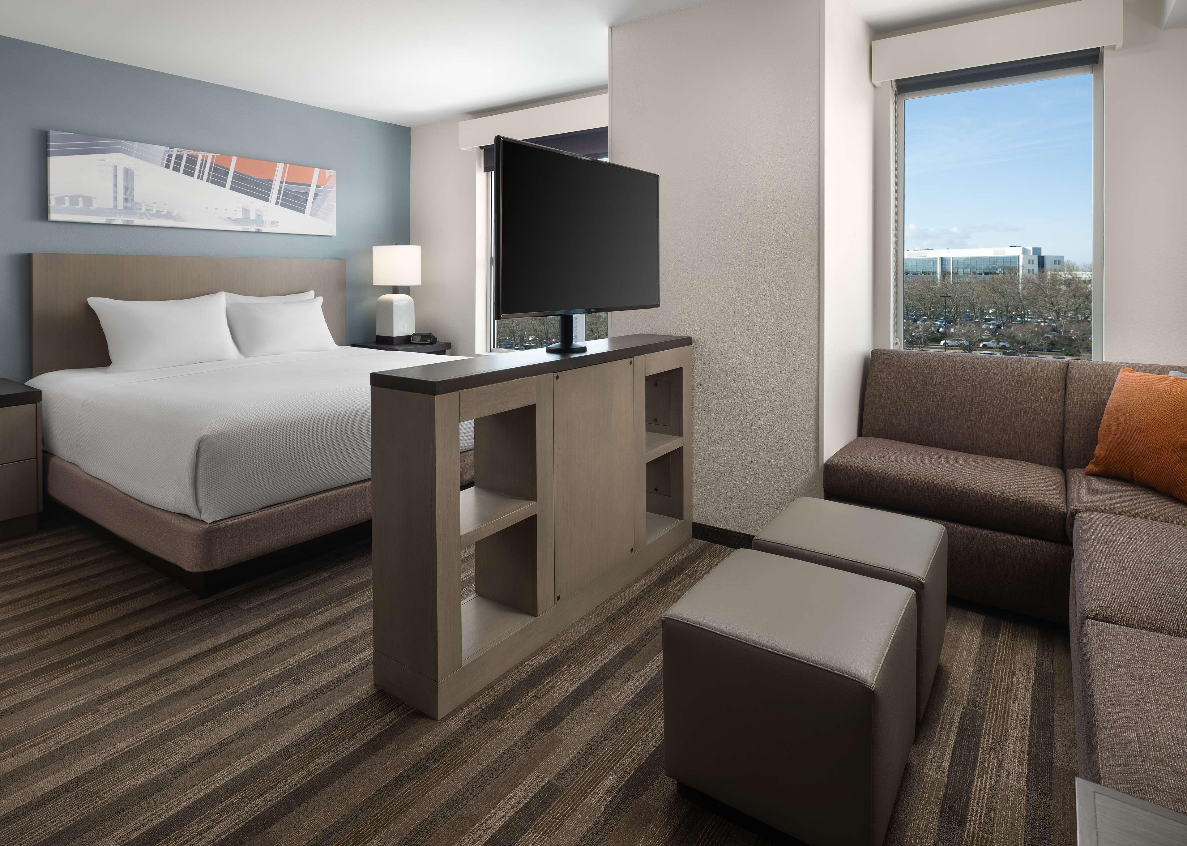 Hyatt House Airport 3* San Jose