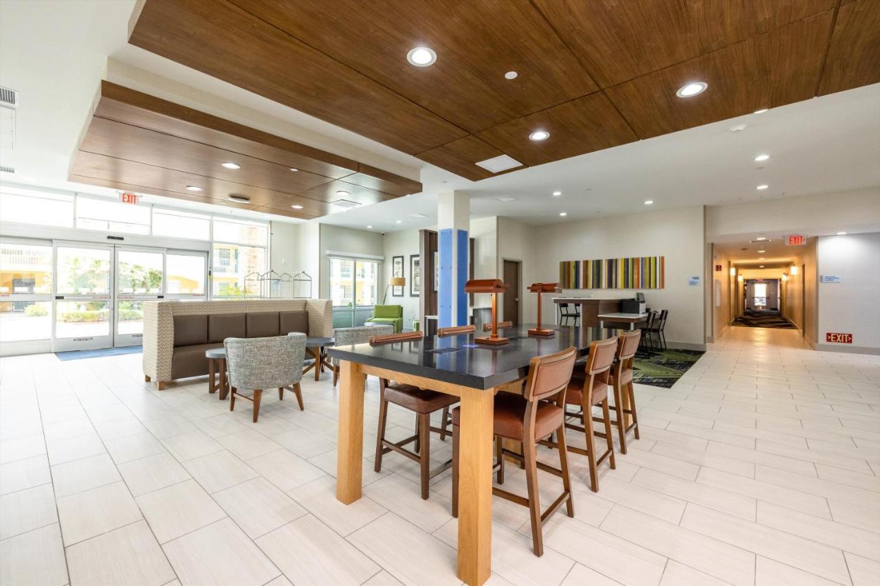 Express & - Silicon Valley By Ihg Hotel