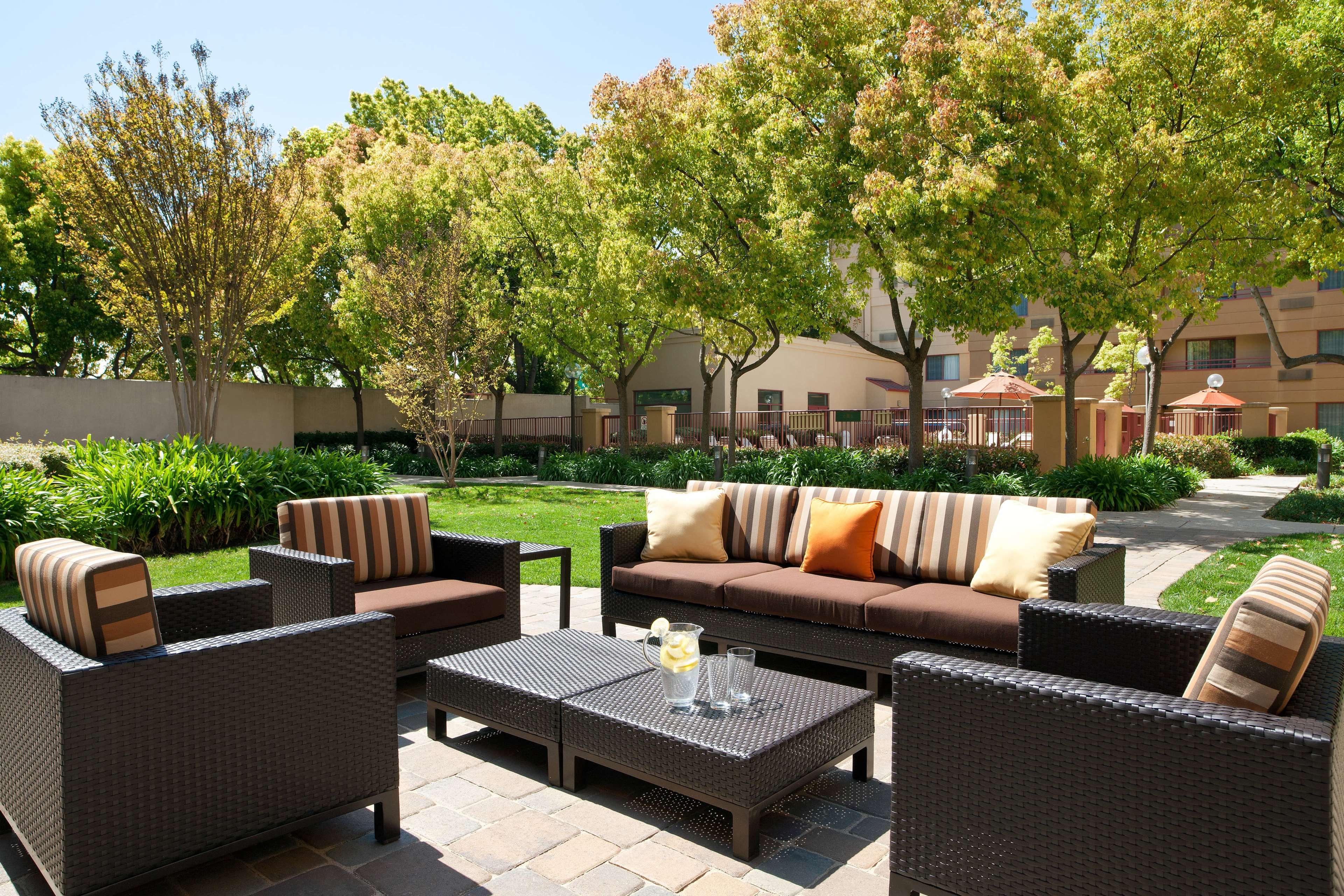 Sonesta Select Airport San Jose