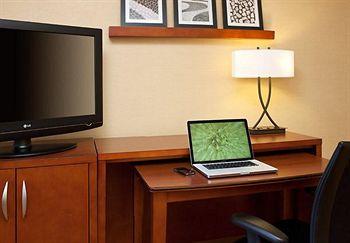 Sonesta Select Airport Hotel San Jose