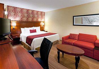 Hotel Sonesta Select Airport 3*