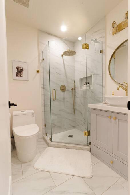 In The Heart Of Willow Glen Villa *