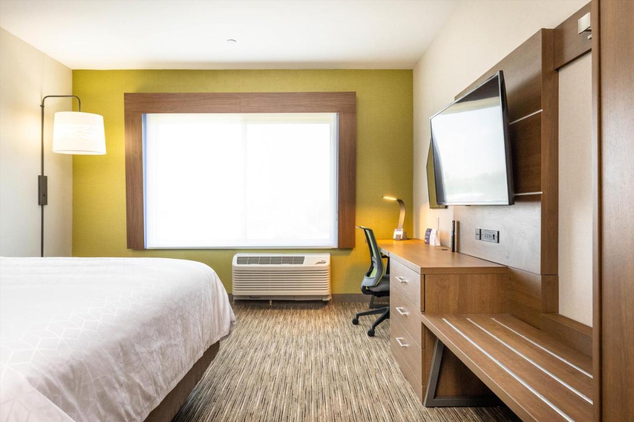 Express & - Silicon Valley By Ihg Hotel 3*