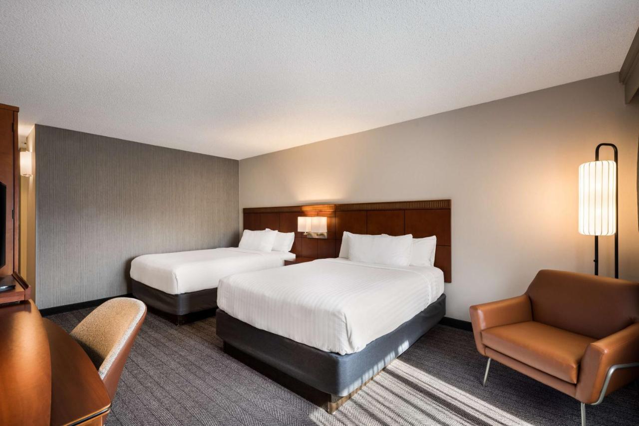 Sonesta Select Airport Hotel