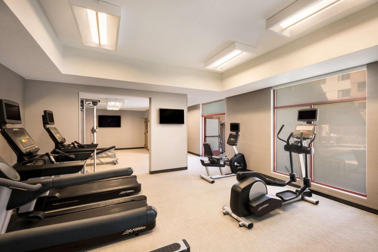 Sonesta Select Airport Hotel