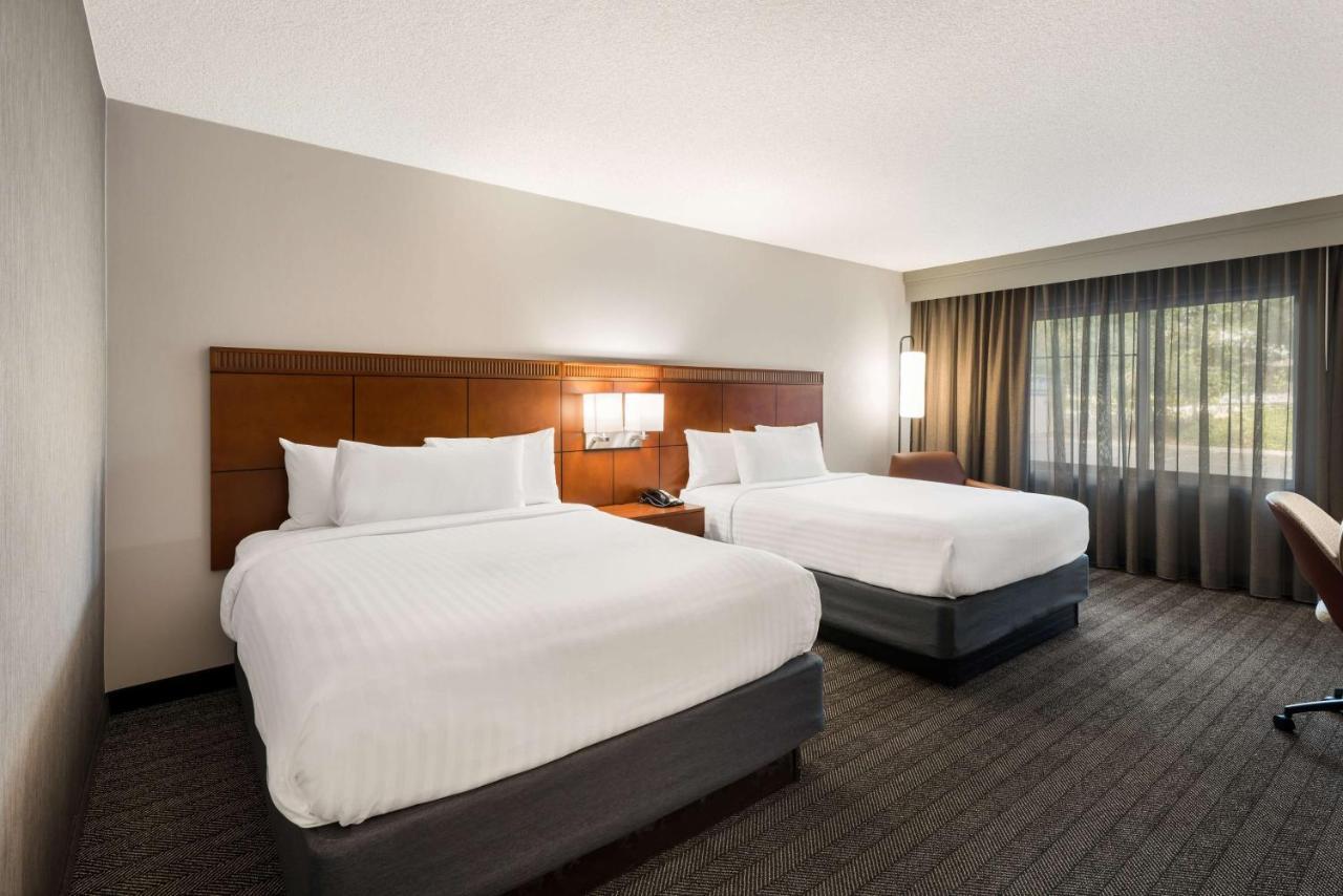 Hotel Sonesta Select Airport