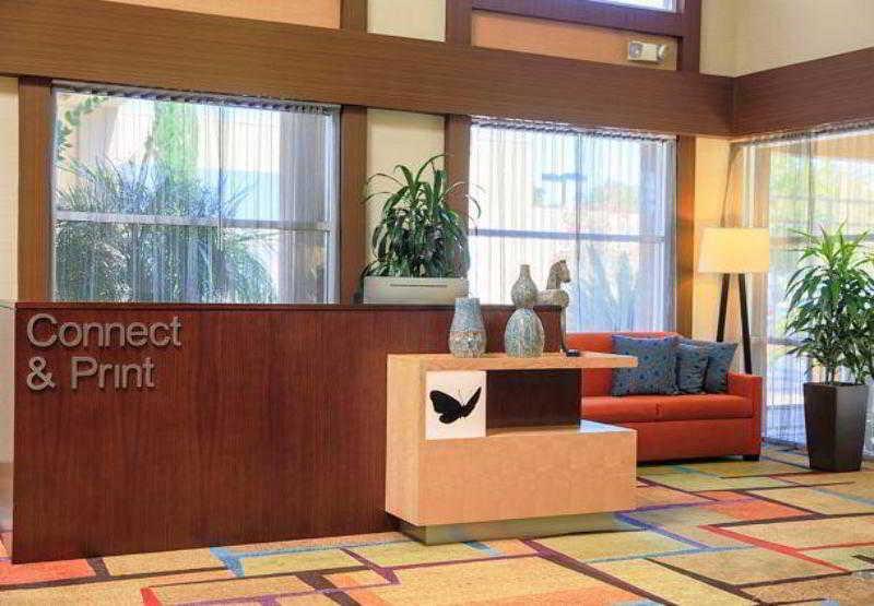 Fairfield And By Marriott Airport 3*