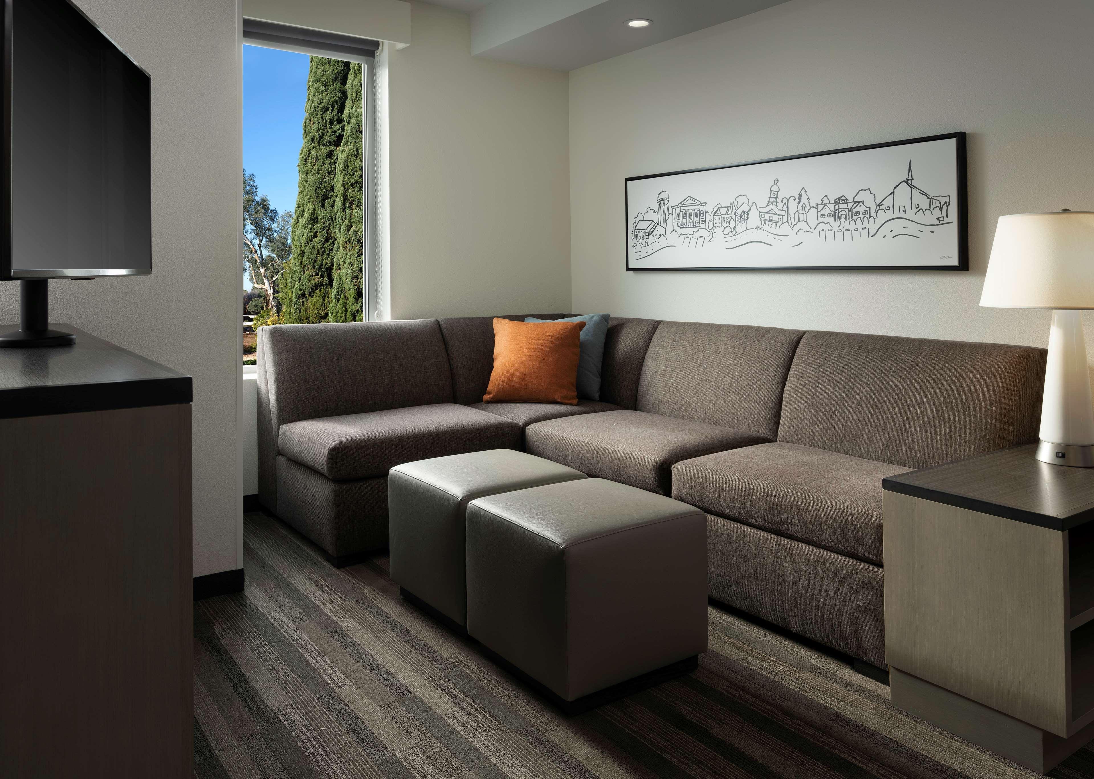 Hyatt House Airport Hotel