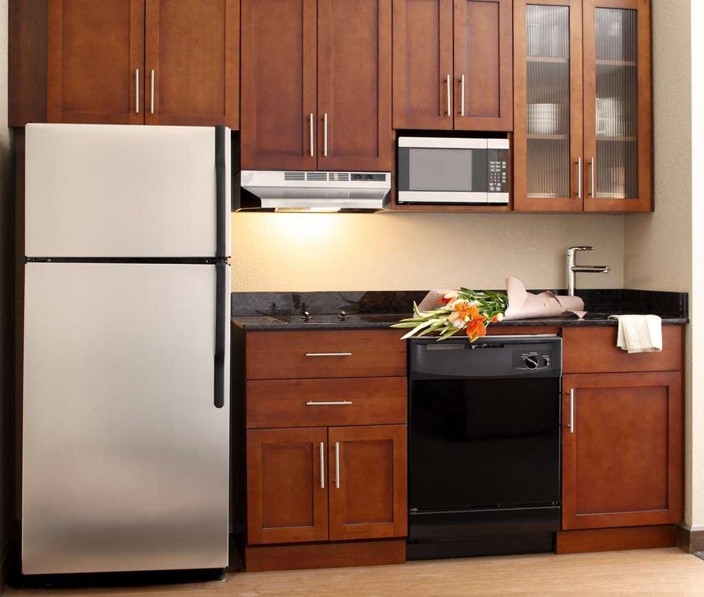 Hyatt House San Jose-silicon Valley