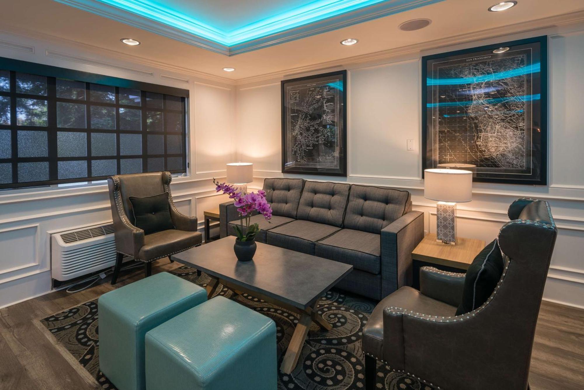 The Row Hotel; Bw Signature Collection Hotel