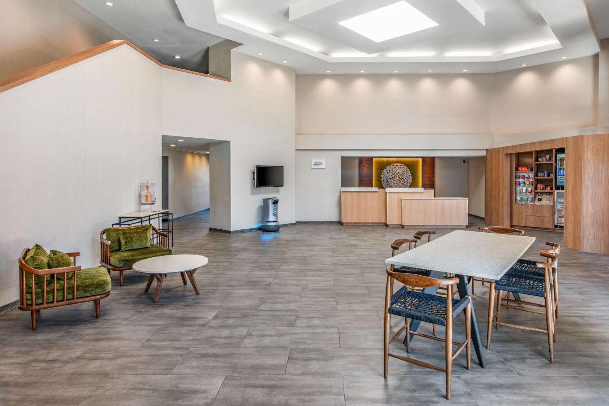 Fairfield And By Marriott Airport 3* San Jose