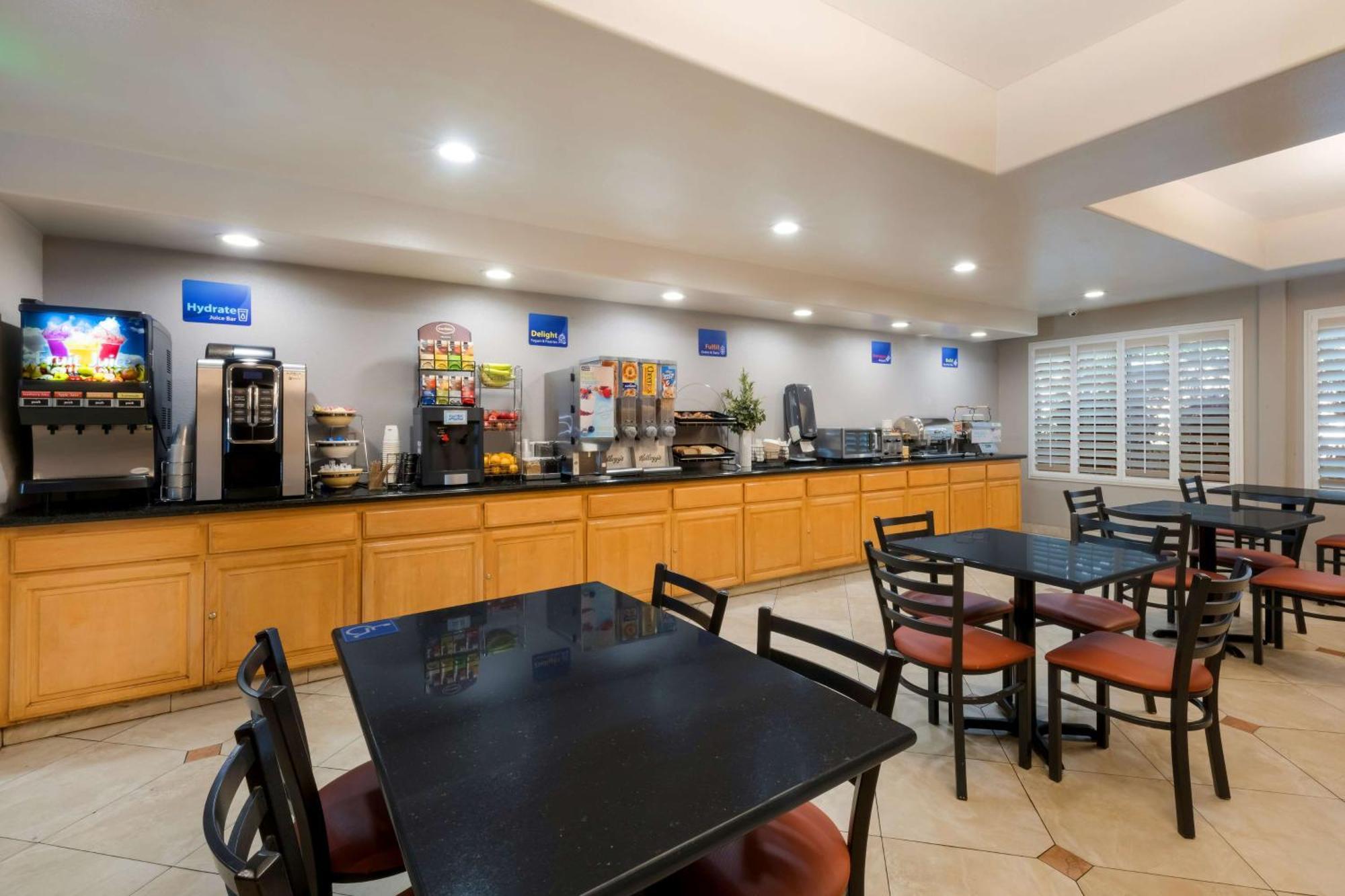 Hotel Western Lanai Garden &