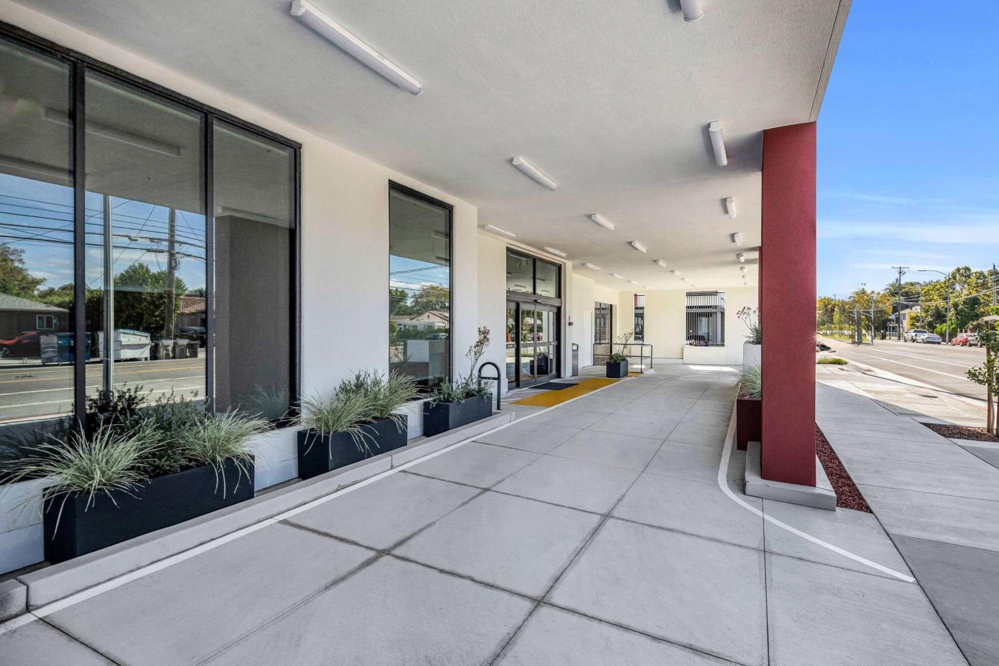 La Quinta & By Wyndham Airport-downtown Hotel 3*