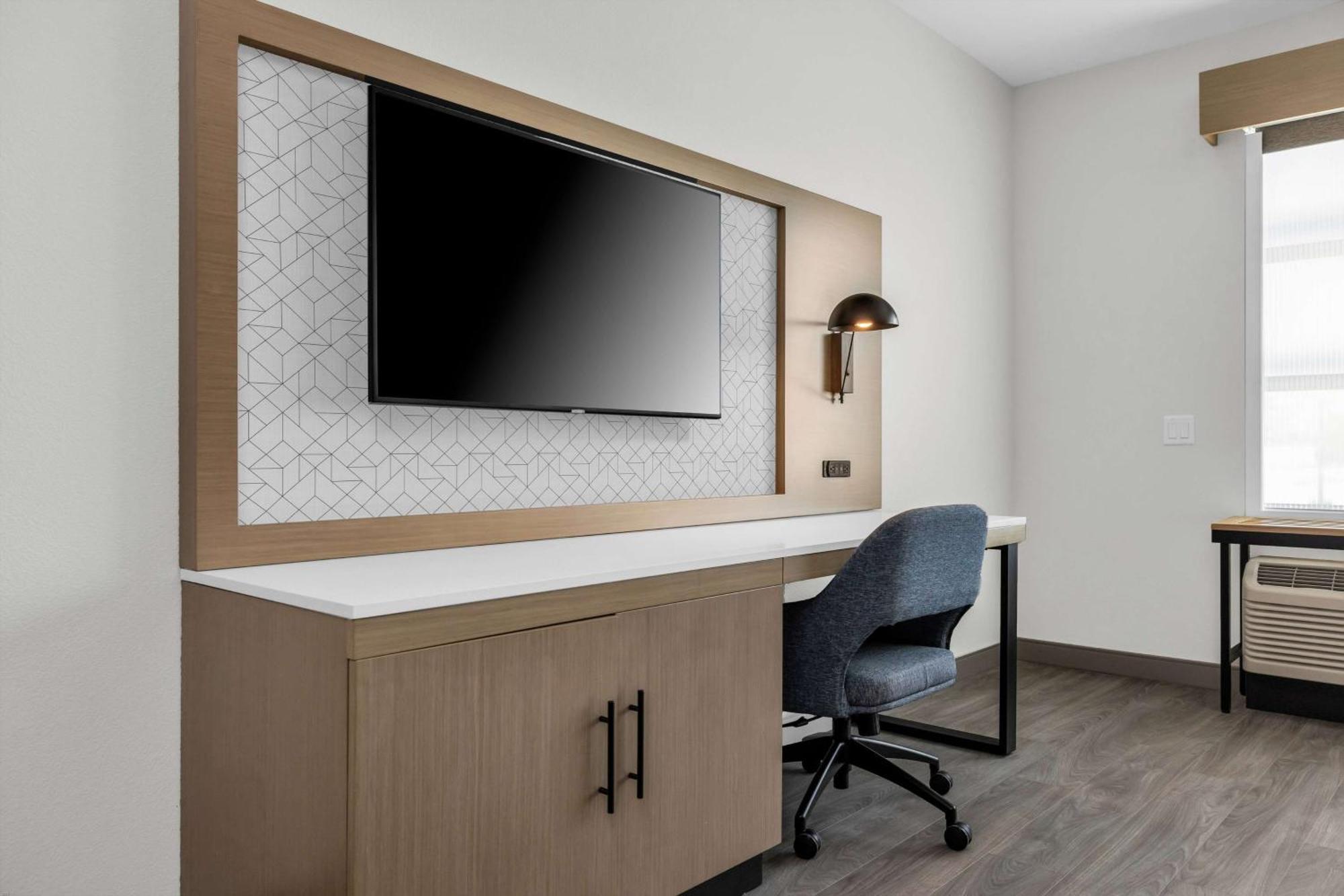 La Quinta & By Wyndham Airport-downtown San Jose