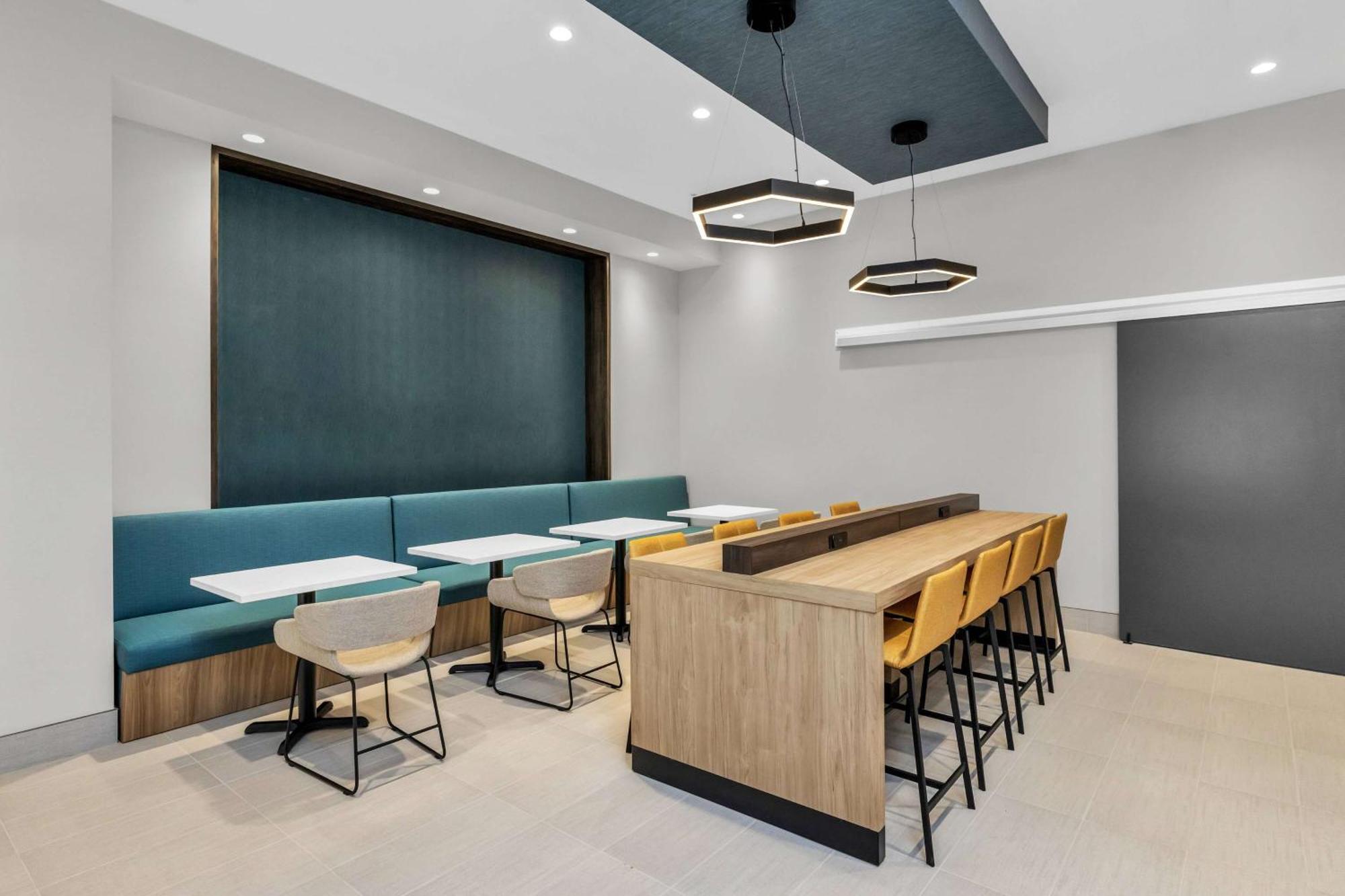 La Quinta & By Wyndham Airport-downtown 3* San Jose