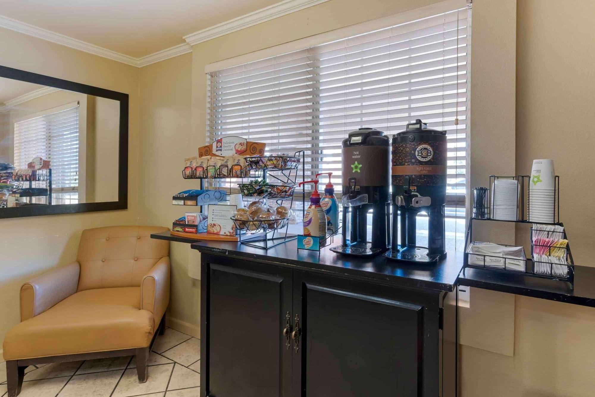 Hotel Extended America - - Downtown
