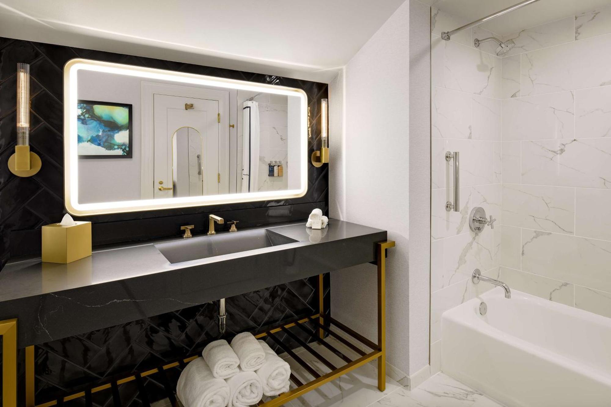 Hotel Hayes Mansion San Jose, Curio Collection By Hilton 4*