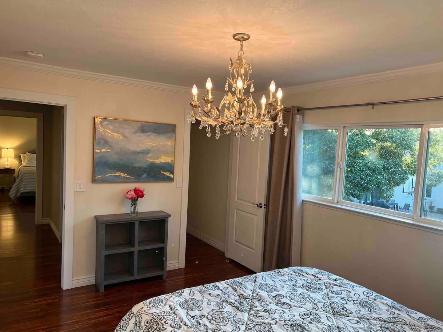 Silicon Valley Family Oasis 5-bedroom Luxury