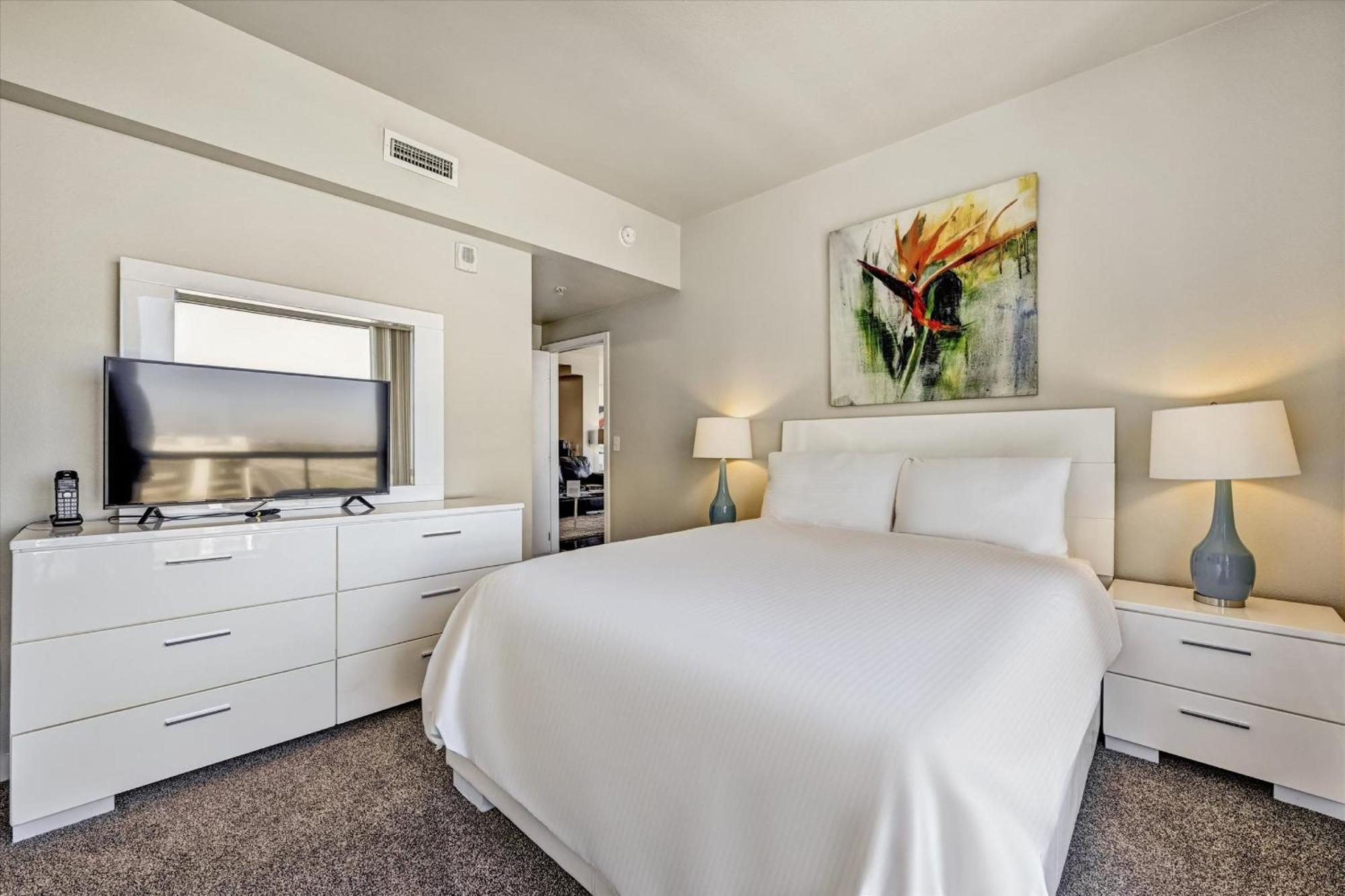 Global Luxury Downtown * San Jose