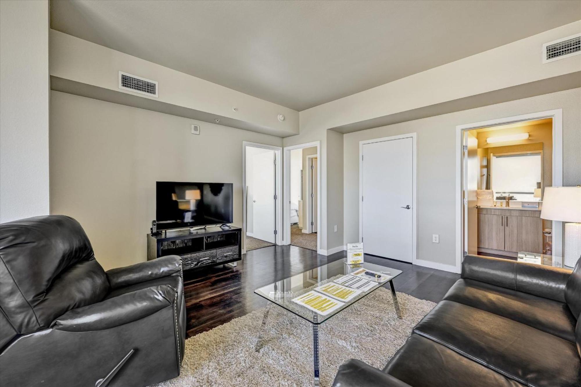 Global Luxury Downtown
