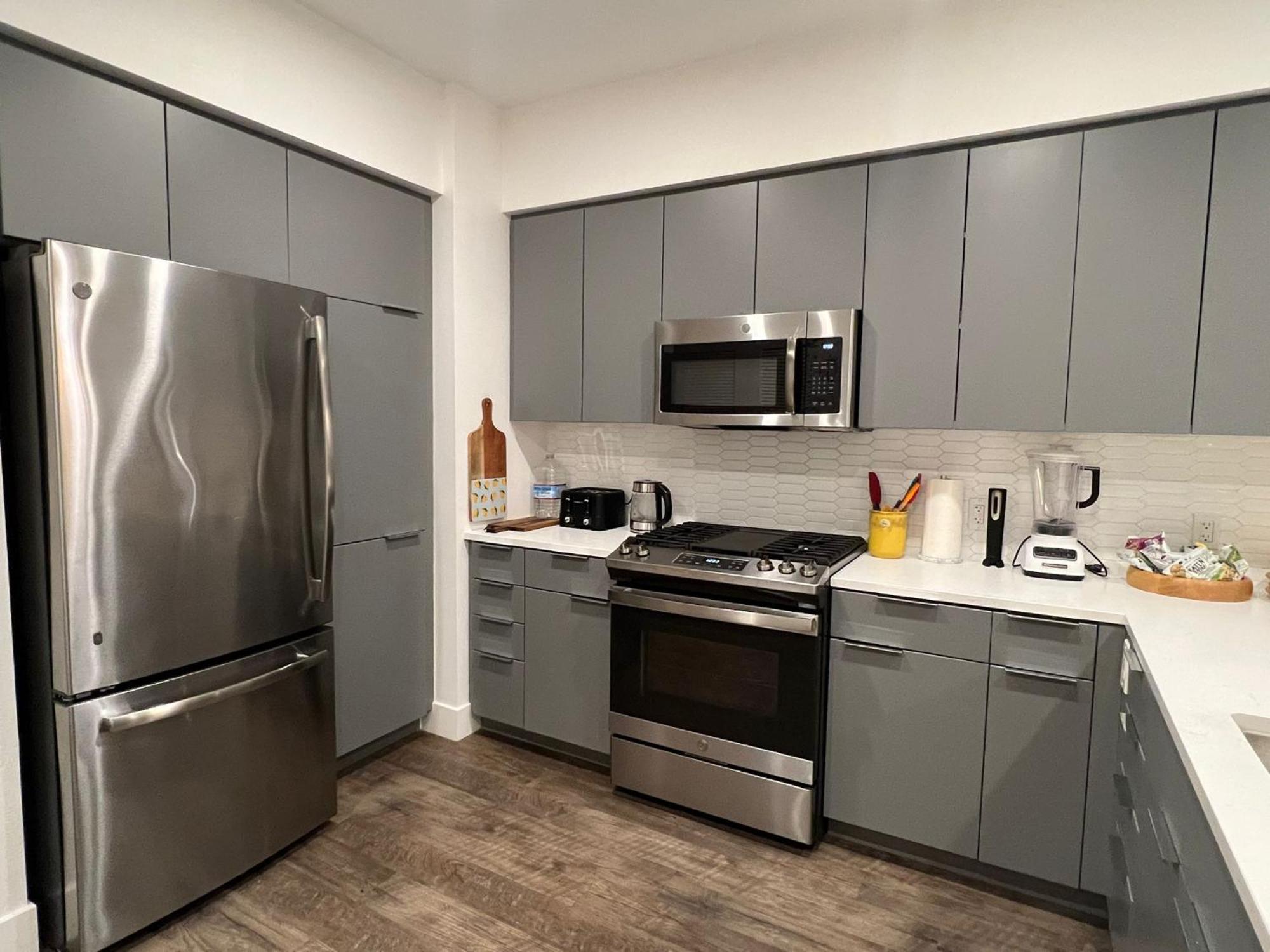 Sale 10 Min To Sjc Close To Santana Row With Free Parking San Jose