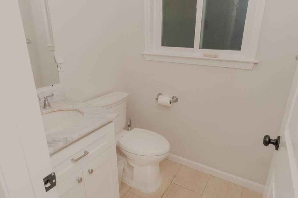 Holiday home Wow Great Location Beautiful 4br 3ba House Better Than