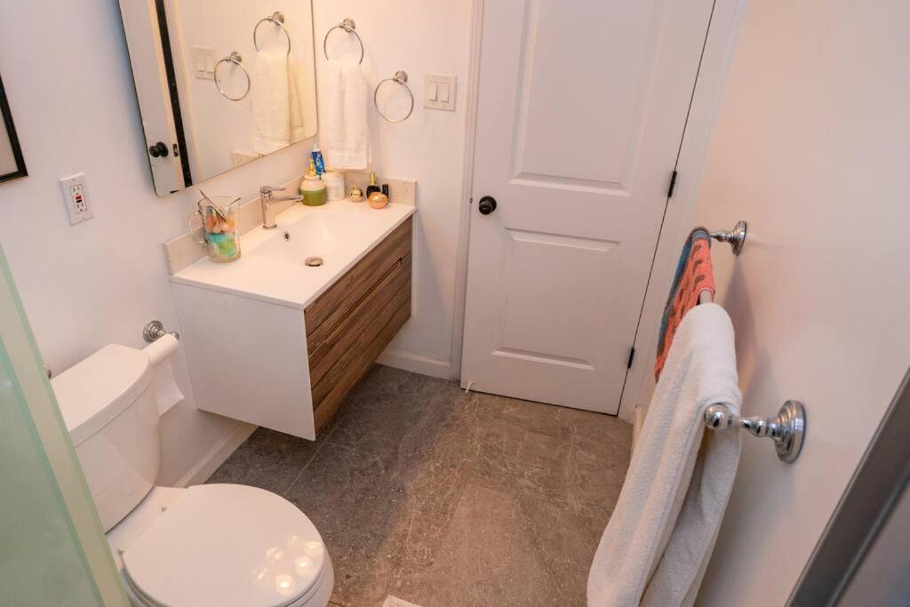 Holiday home Wow Great Location Beautiful 4br 3ba House Better Than