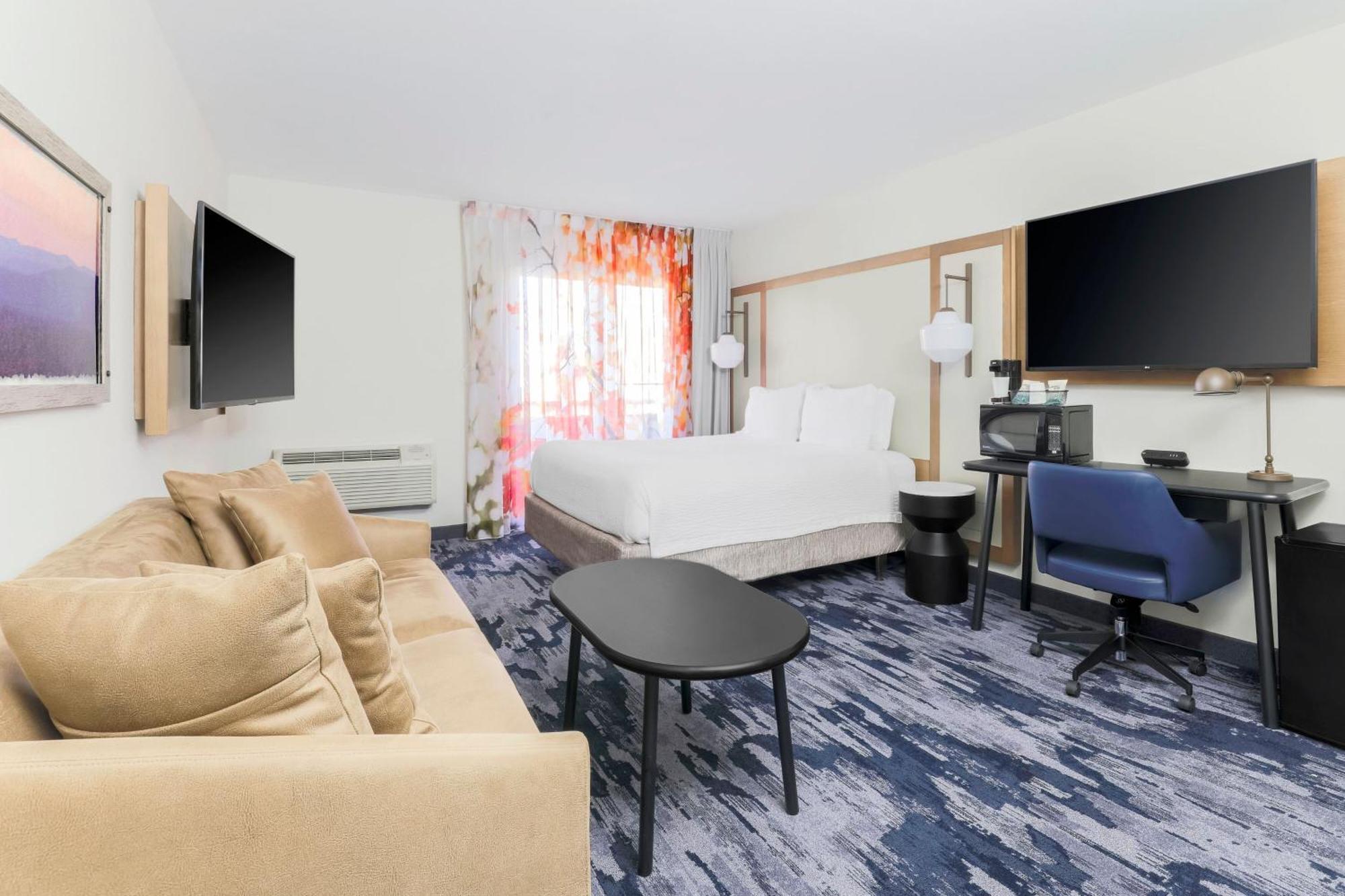 Hotel Fairfield And By Marriott Airport