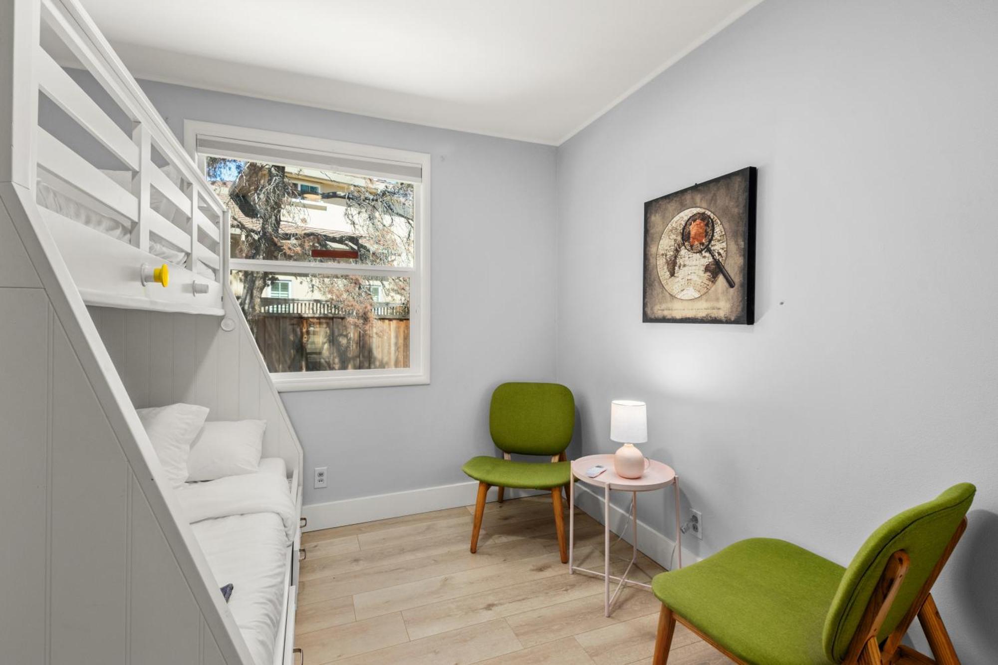 # Marbella Lane - Alluring & Spacious 3br *
