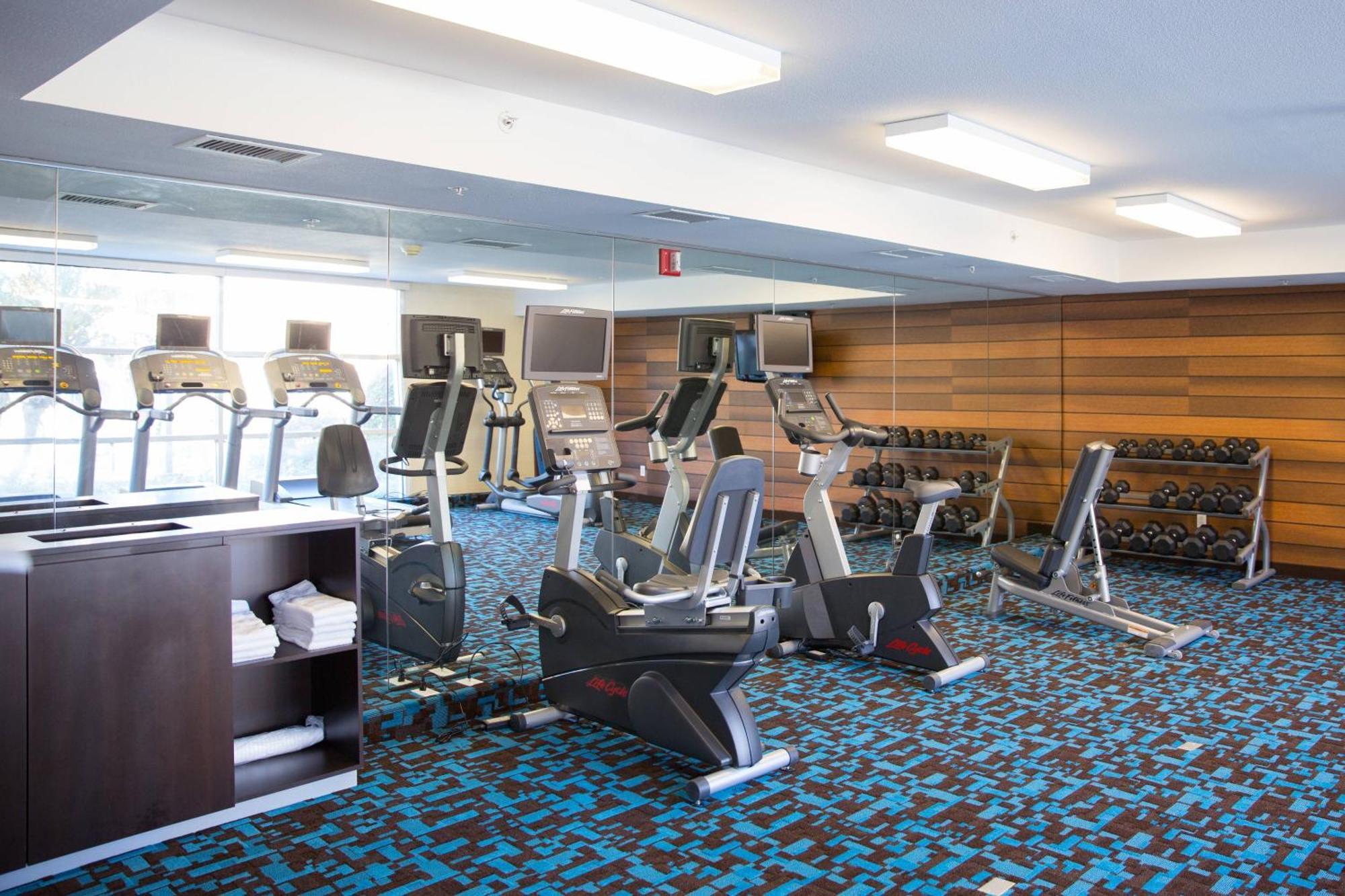 Fairfield And By Marriott Airport 3* San Jose