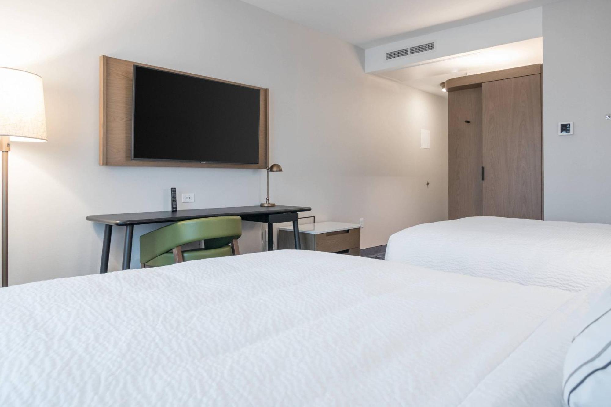 Fairfield & By Marriott North/silicon Valley Hotel 3*